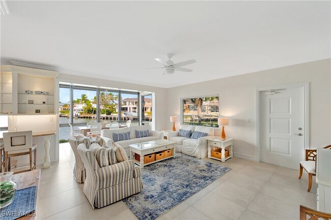 Building Photo - 2258 Gulf Shore Blvd N Unit O1 Rental