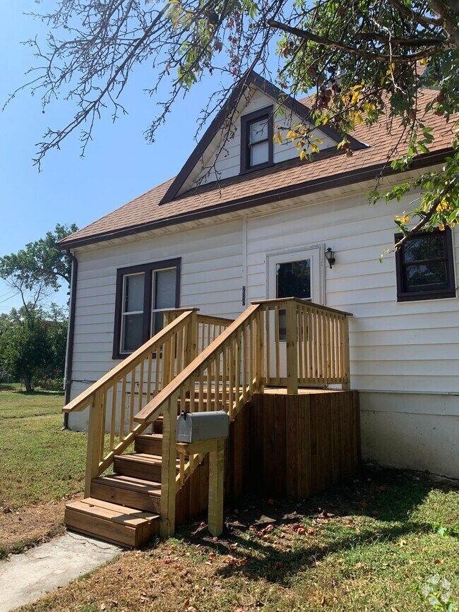 Houses for Rent near Norfolk Senior High School 2 Rentals