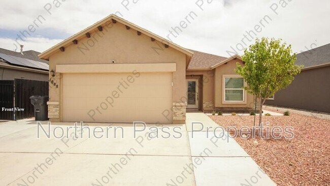 Photo - 1088 Sky River St