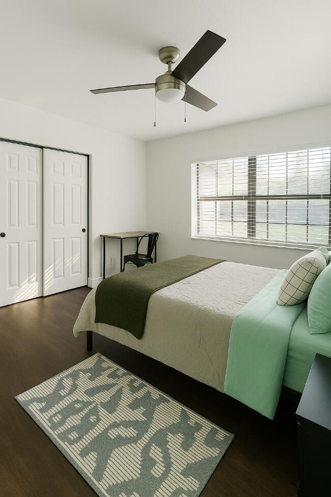 Photo - 129 Alachua Dr