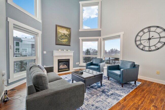 Photo - 7951 96 St NW Unit Luxury Condo off Whyte