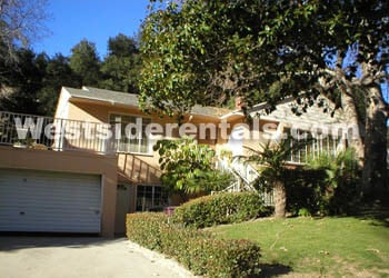Building Photo - 2721 E Chevy Chase Dr Rental