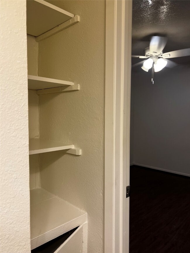 Photo - 1014 E 23rd St