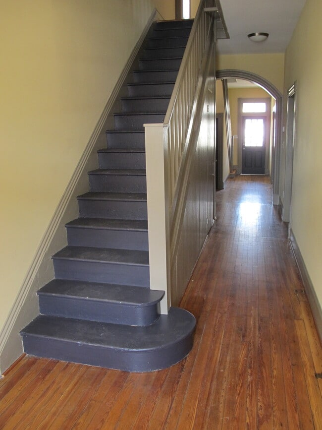 Photo - 1307 Bainbridge St