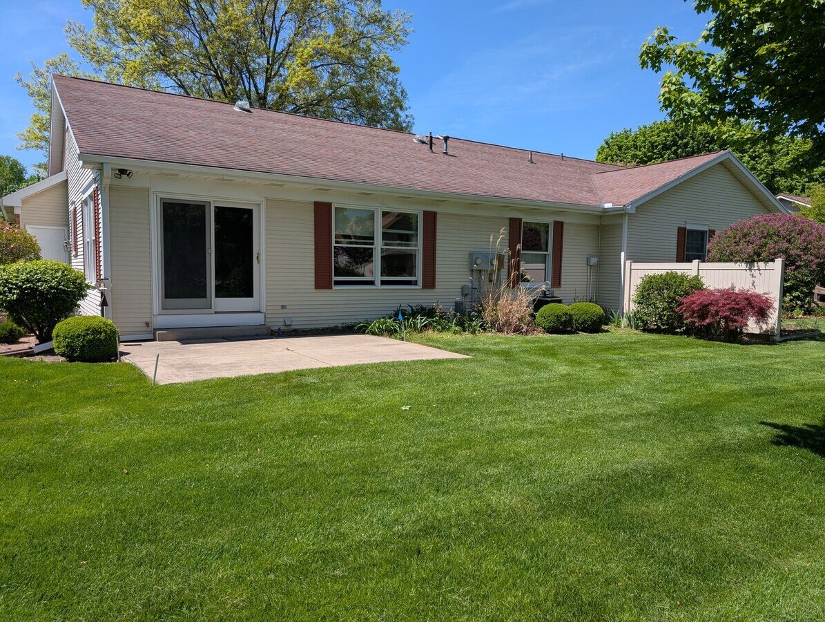 2 Bedroom Condo - Goshen - 2 Bedroom Condo - Goshen