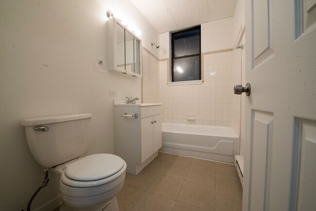 Photo - 5130 S Dr Martin Luther King Jr Dr Chicago, IL 60615