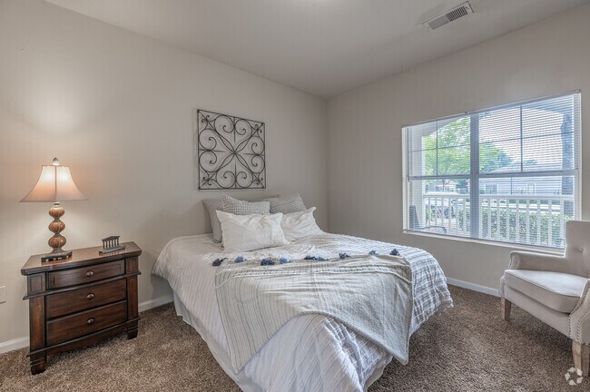 1BR, 1BA - 892SF - The Corner Cottage - Primary Bedroom