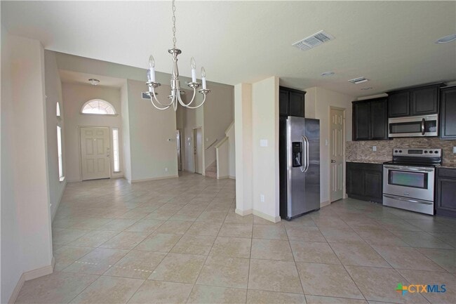 Photo - 864 Foxfire Dr