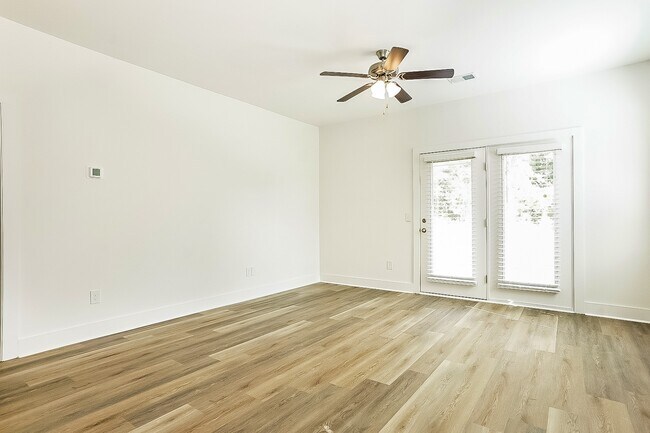 Photo - 1427 Feldspar Ct