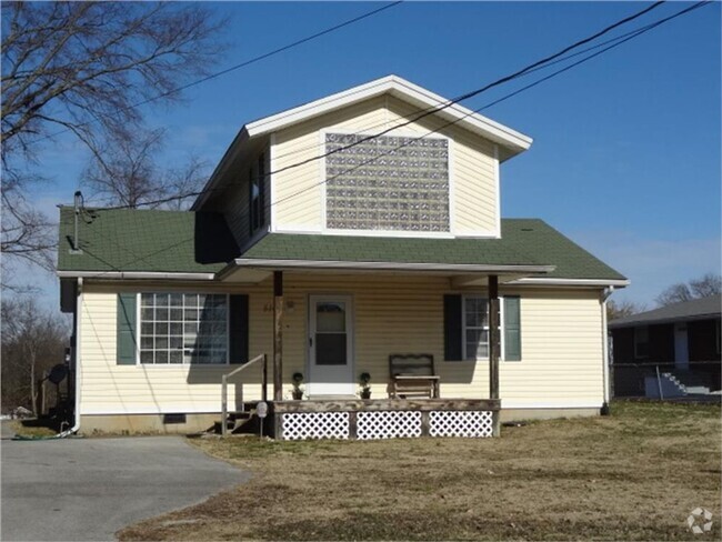 Building Photo - 510 Glen Lily Rd Unit 1 Rental