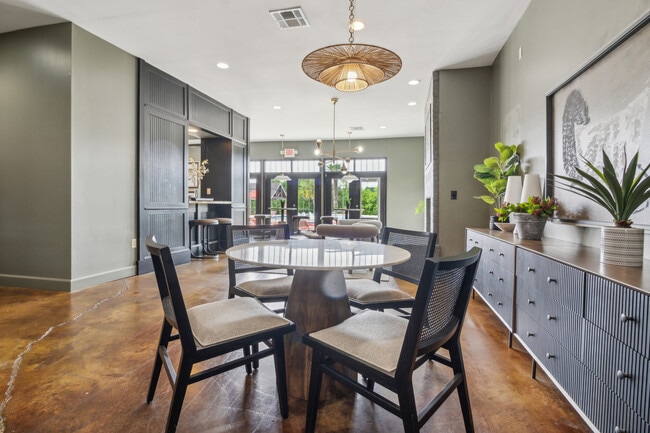 Photo - The Grand at Magnolia Pointe