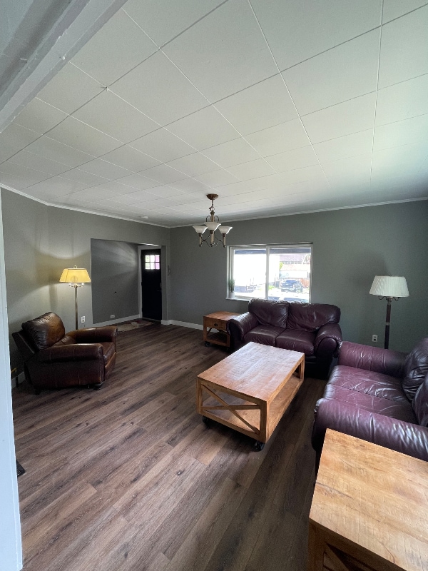 Photo - 419 N 10th St