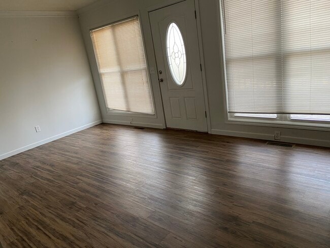 Photo - 20 Kimbell Ct Unidad Peaceful Oaks Cottage