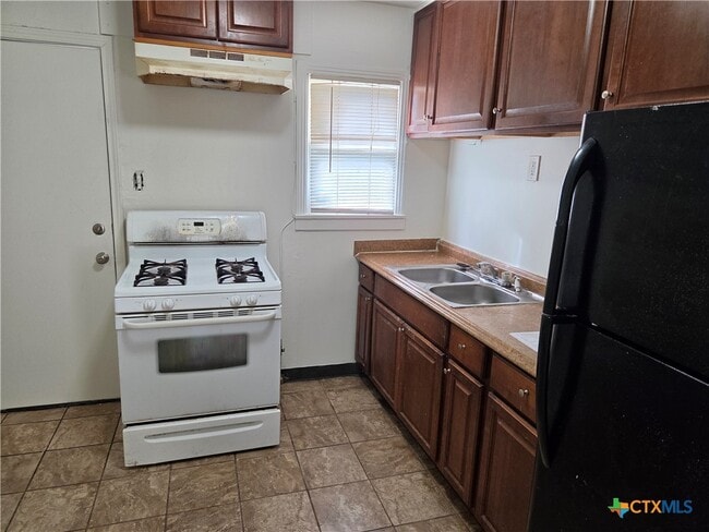 Photo - 1909 S 15th St