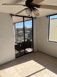 Photo - 2424 W Tampa Bay Blvd