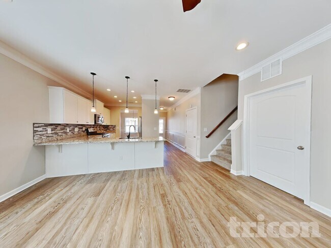 Photo - 75 Wrenwood Dr