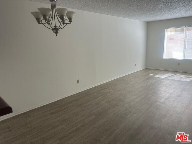 Photo - 3600 Bagley Ave Unidad 102