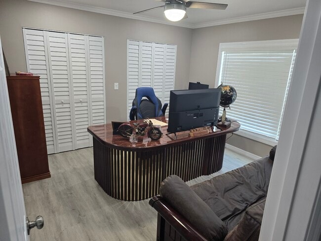 Guest Bedroom OR Office - 1250 S Pinellas Ave Unit Green Dolphin 814