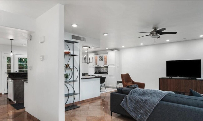 Photo - 8620 E San Miguel Ave