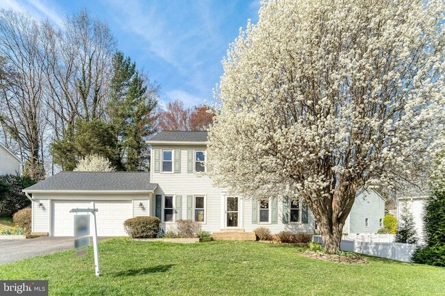 Building Photo - 6302 Shiplett Blvd