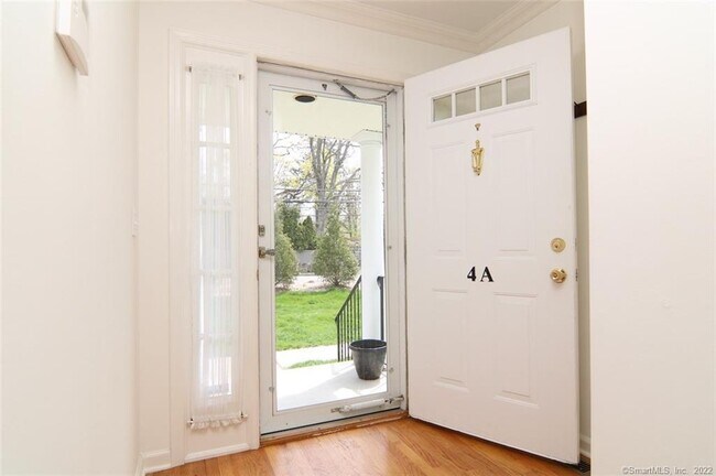 Photo - 180 Turn of River Rd Unit 4A