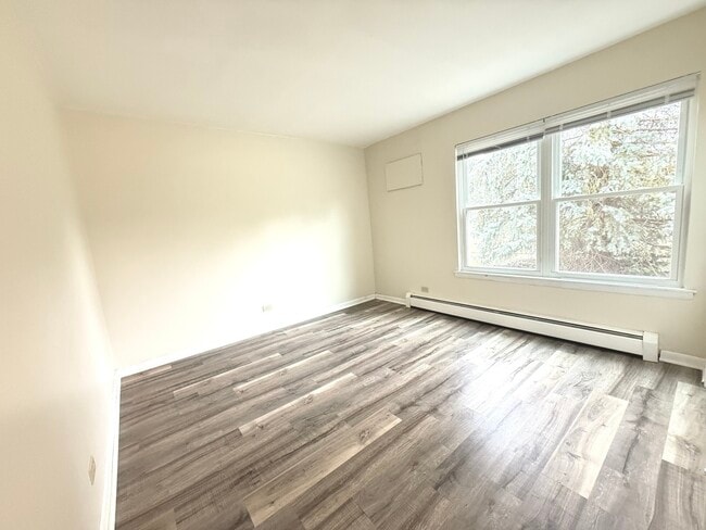 Photo - 575 Berry Ave Unidad 2F