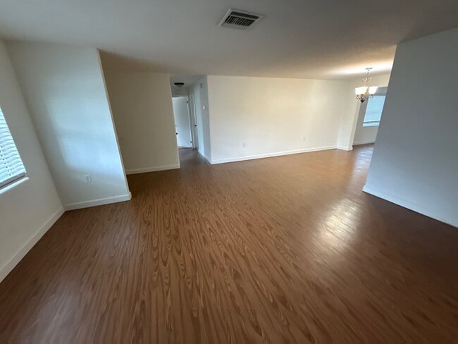 Photo - 306 S Monroe St