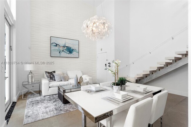 1428 West Dr Unit 203