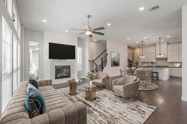 Photo - 8075 Sunflower Ln