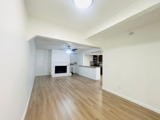 7358 Balcom Ave Unit 17750 Valerio