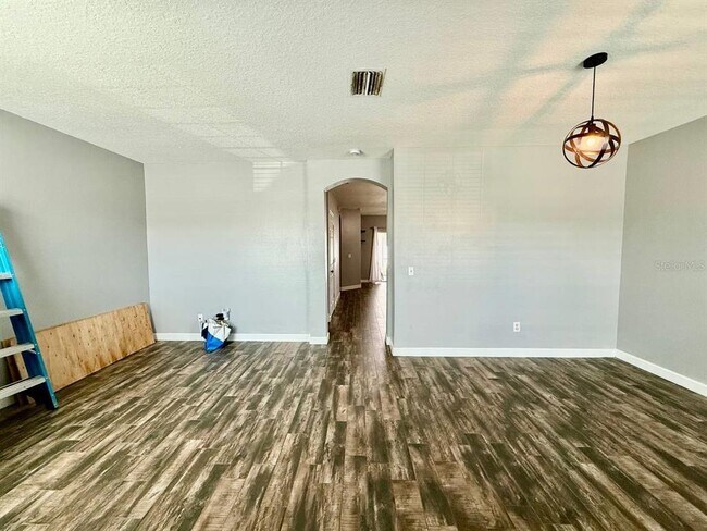 3421 Santa Rita Ln