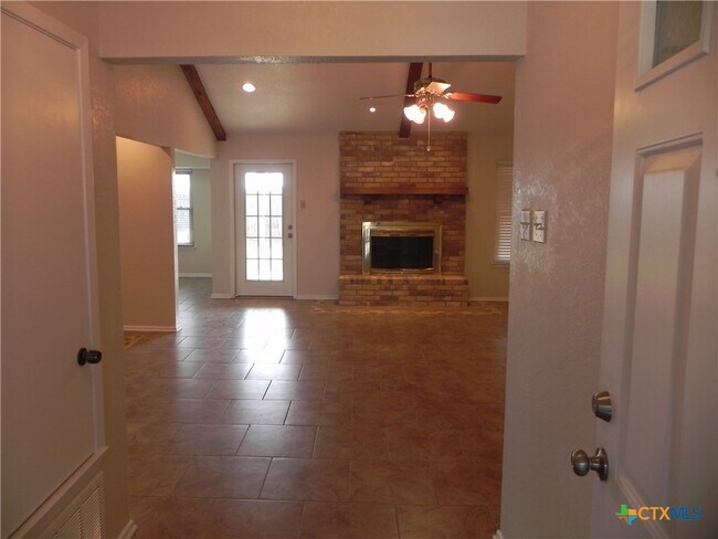 749 Running Creek