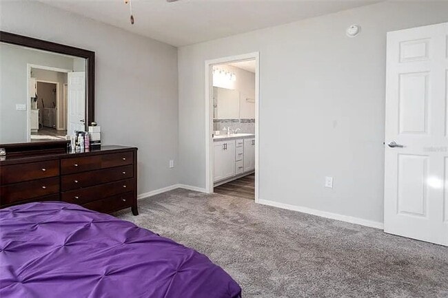 Photo - Gorgeous Three Bedroom in Towne Park Estates