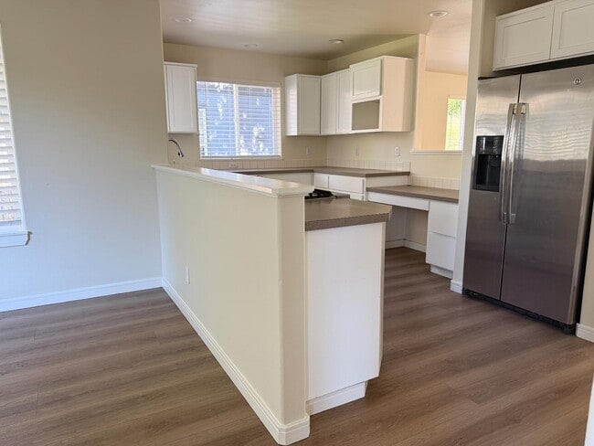 2255 NW Monterey Pines Dr
