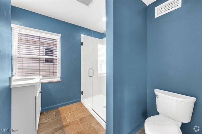 Building Photo - 12900 Madison Ave Unit 2 Rental