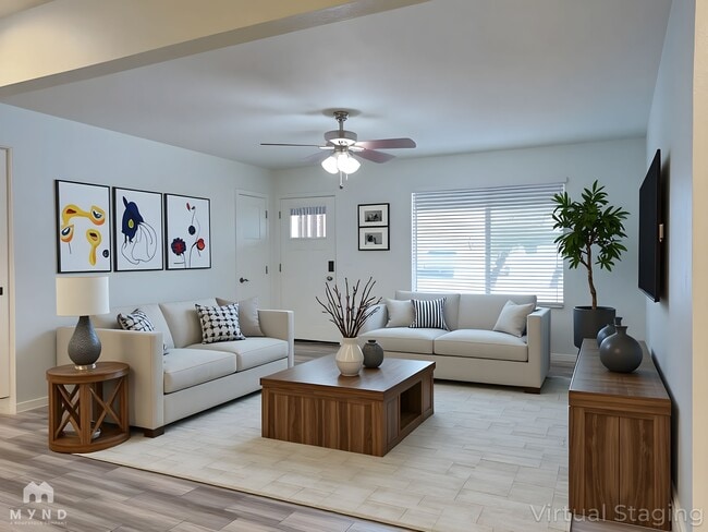 Photo - 1544 W 6th St