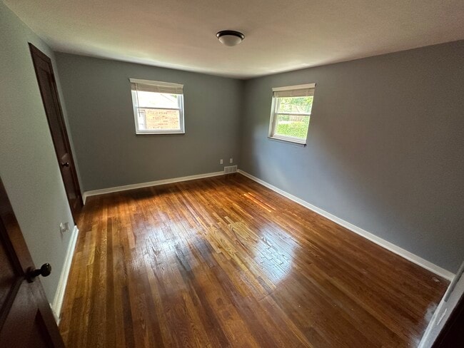 Photo - 114 Mount Lebanon Blvd