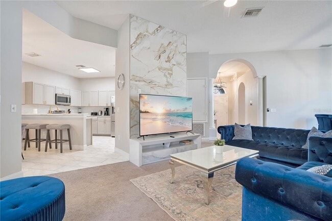 Photo - 544 Pineloch Dr