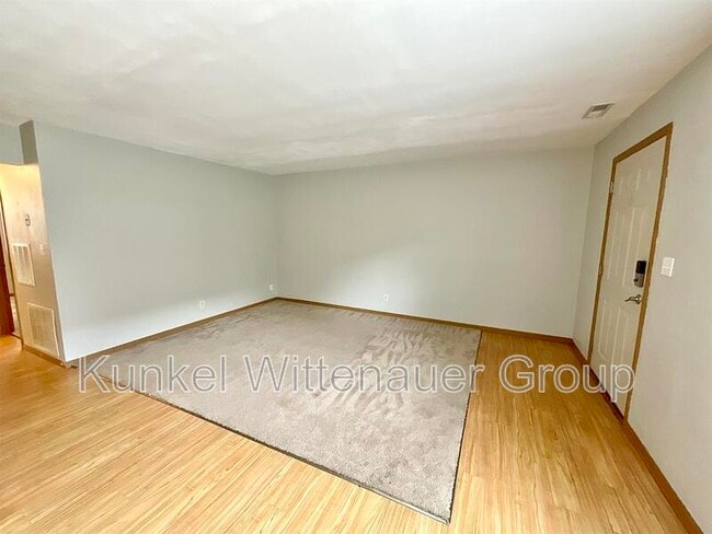 Photo - 1804 Jamestown Rd