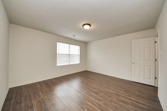 Photo - 21710 Oriole Trail