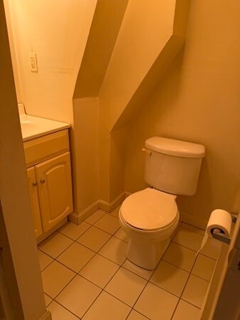 87 Chestnut St Unit 3