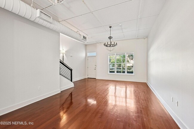 Photo - 1661 Riverside Ave Unit 107