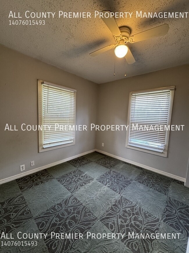 Photo - 1623 Grand St