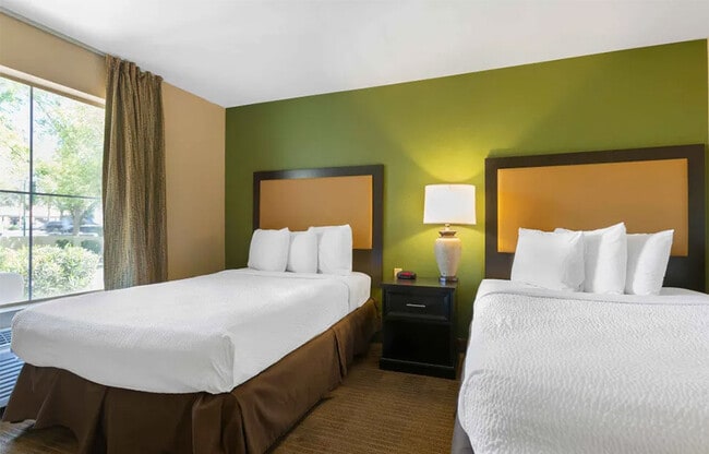 Emerald Suites at Chandler