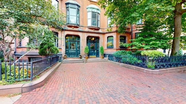 Building Photo - 173 Marlborough St Unit B1