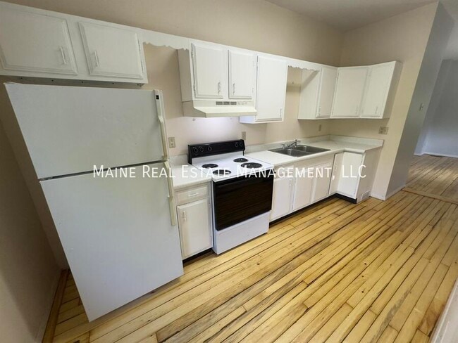 Photo - 24 Call Rd Apartment Unit A