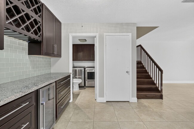 846 Blue Ridge Cir