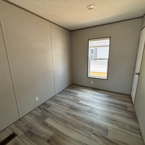 Photo - 2319 Greensburg Rd