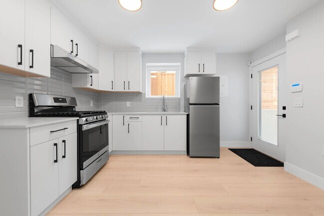 Building Photo - 2741 Mcgill St Unit 2