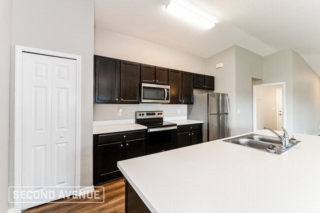Photo - 108 NW 26th St